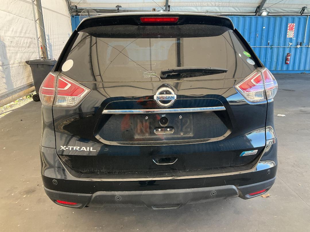 Photo '14' of Nissan X-Trail 2.0L Hybrid