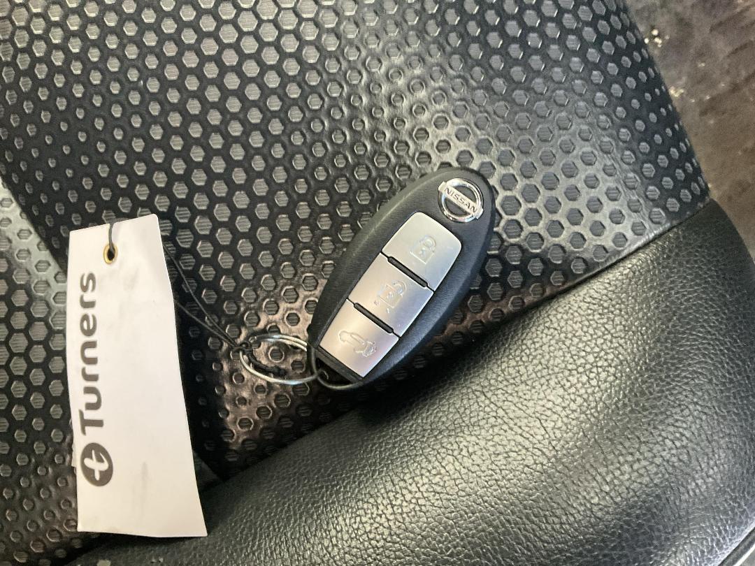 Photo '23' of Nissan X-Trail 2.0L Hybrid