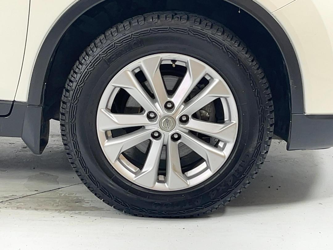 Photo '9' of Nissan X-Trail