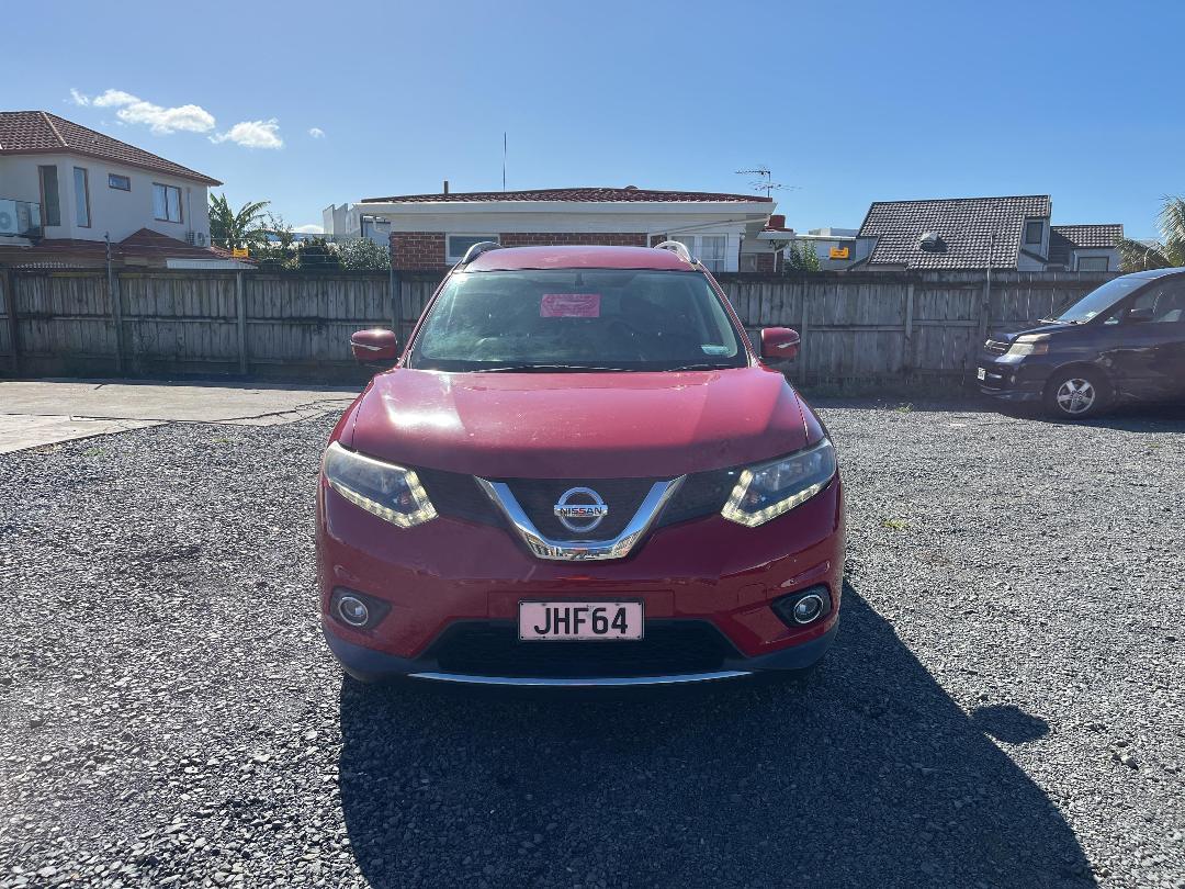 Photo '2' of Nissan X-Trail ST-L