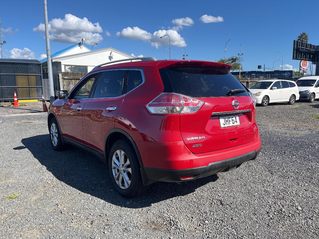 Photo '4' of Nissan X-Trail ST-L