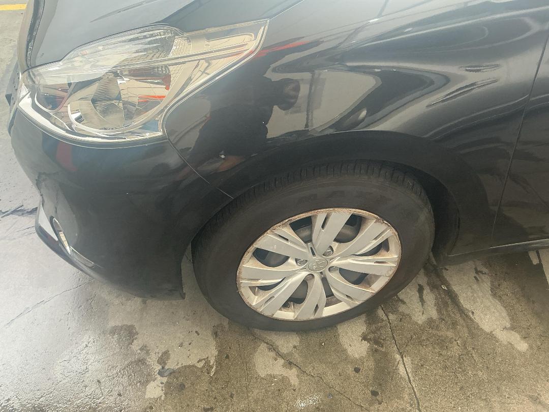 Photo '6' of Peugeot 208 Active Photo '6' of Peugeot 208 Active