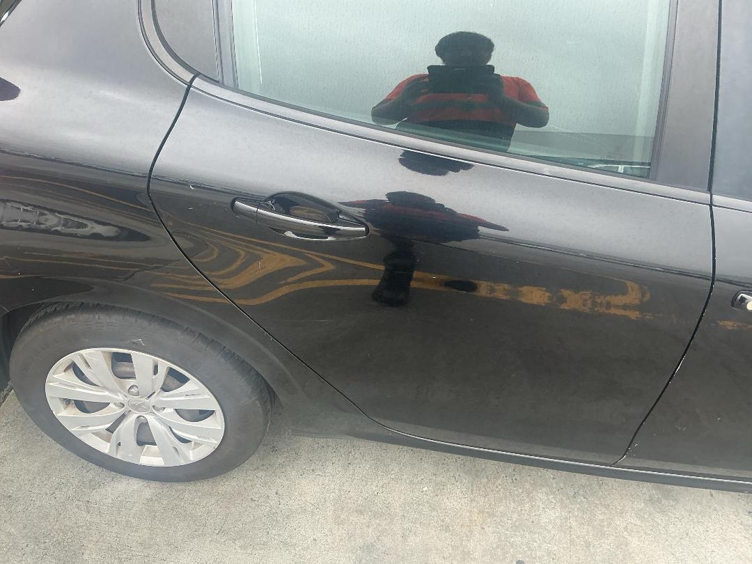 Photo '13' of Peugeot 208 Active Photo '13' of Peugeot 208 Active