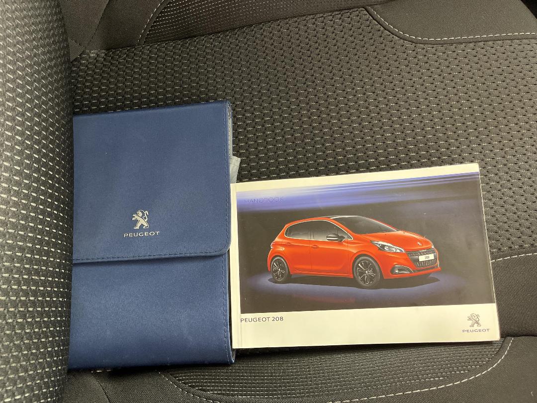 Photo '24' of Peugeot 208 Photo '24' of Peugeot 208