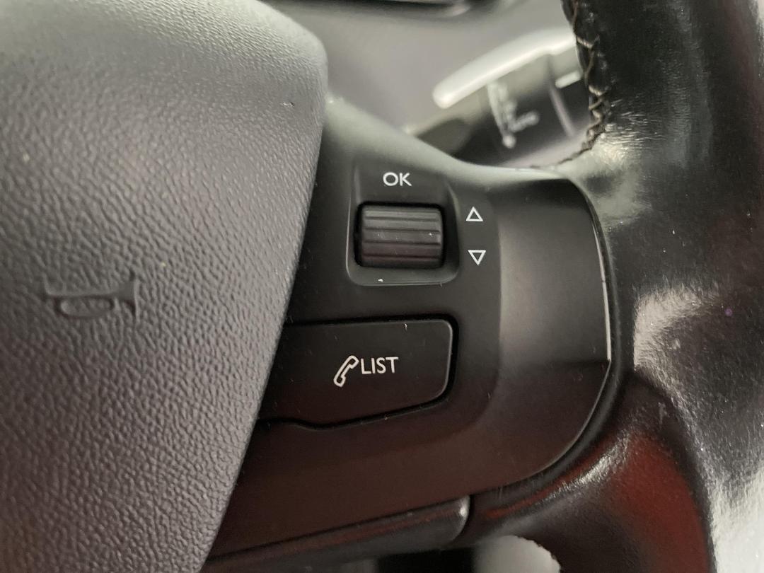 Photo '25' of Peugeot 208