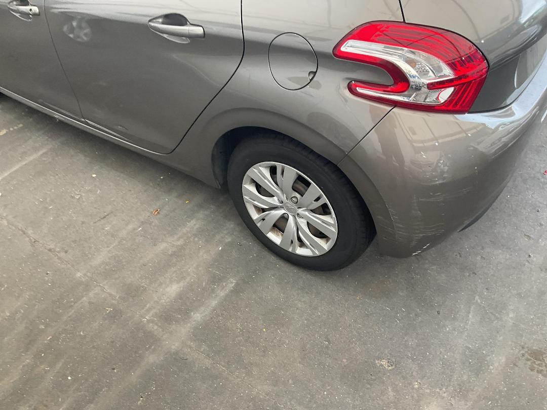 Photo '9' of Peugeot 208 Active