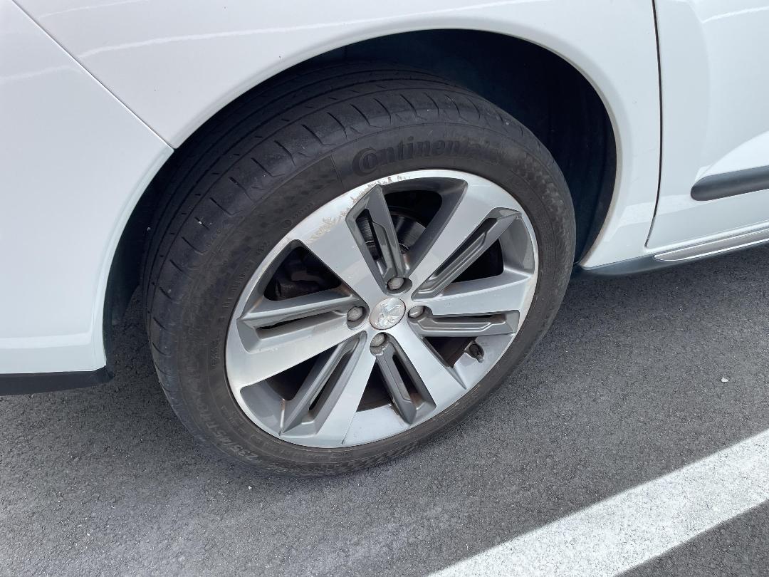 Photo '10' of Peugeot 3008 Allure Photo '10' of Peugeot 3008 Allure