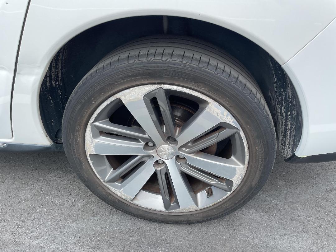 Photo '9' of Peugeot 3008 Allure Photo '9' of Peugeot 3008 Allure