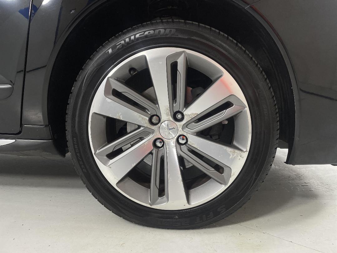 Photo '9' of Peugeot 3008 Photo '9' of Peugeot 3008