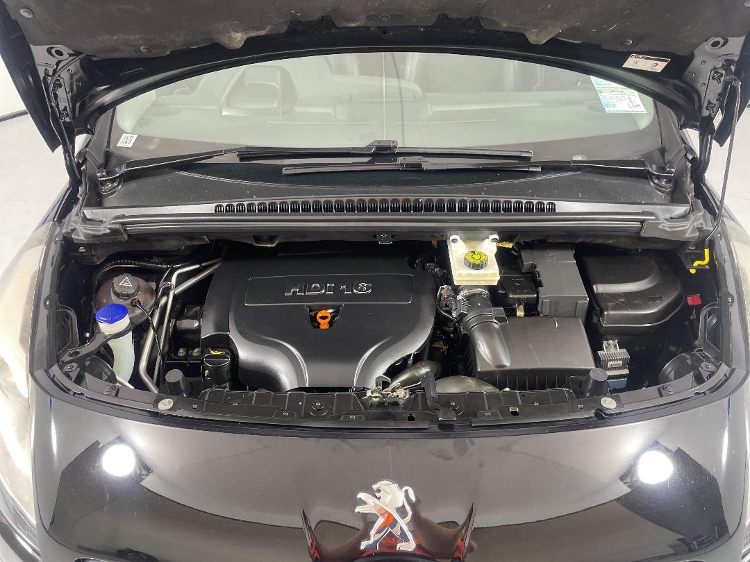 Photo '13' of Peugeot 3008 Photo '13' of Peugeot 3008