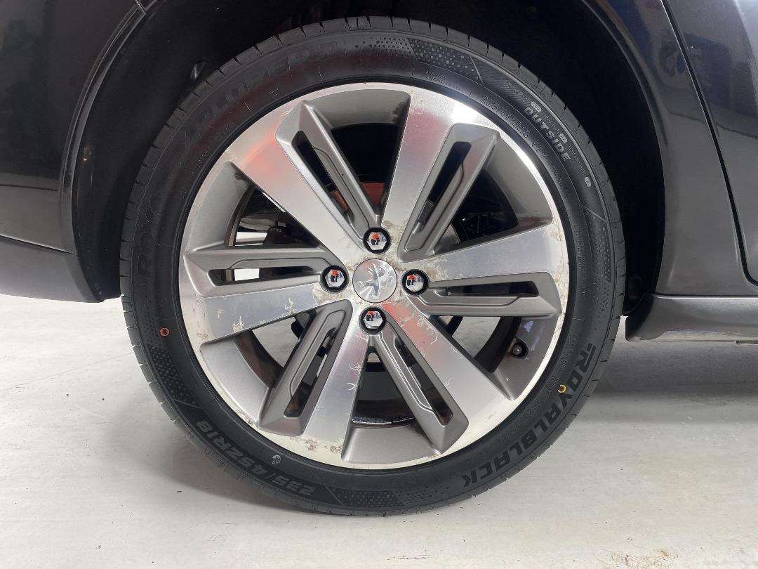 Photo '12' of Peugeot 3008 Photo '12' of Peugeot 3008