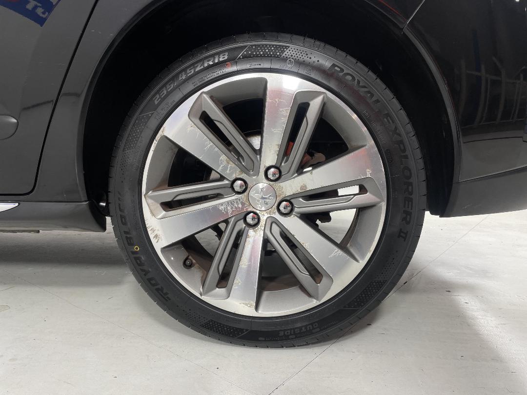 Photo '11' of Peugeot 3008 Photo '11' of Peugeot 3008