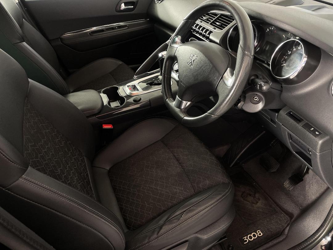 Photo '16' of Peugeot 3008 Photo '16' of Peugeot 3008