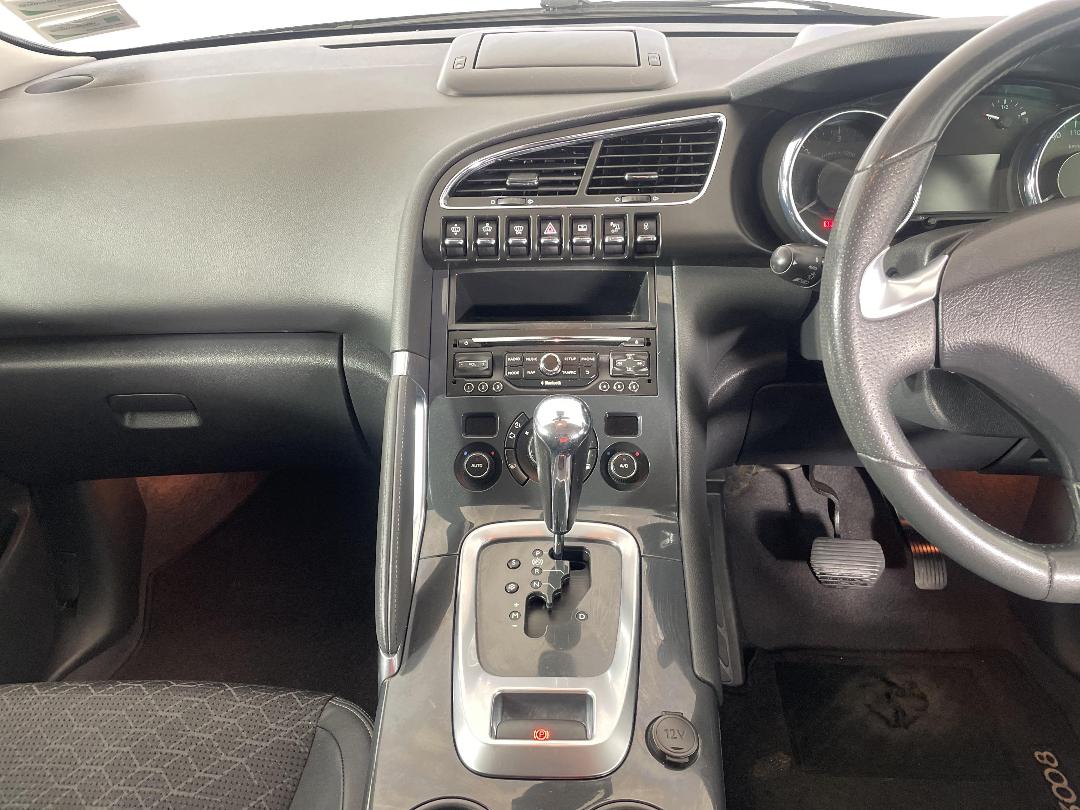 Photo '18' of Peugeot 3008 Photo '18' of Peugeot 3008