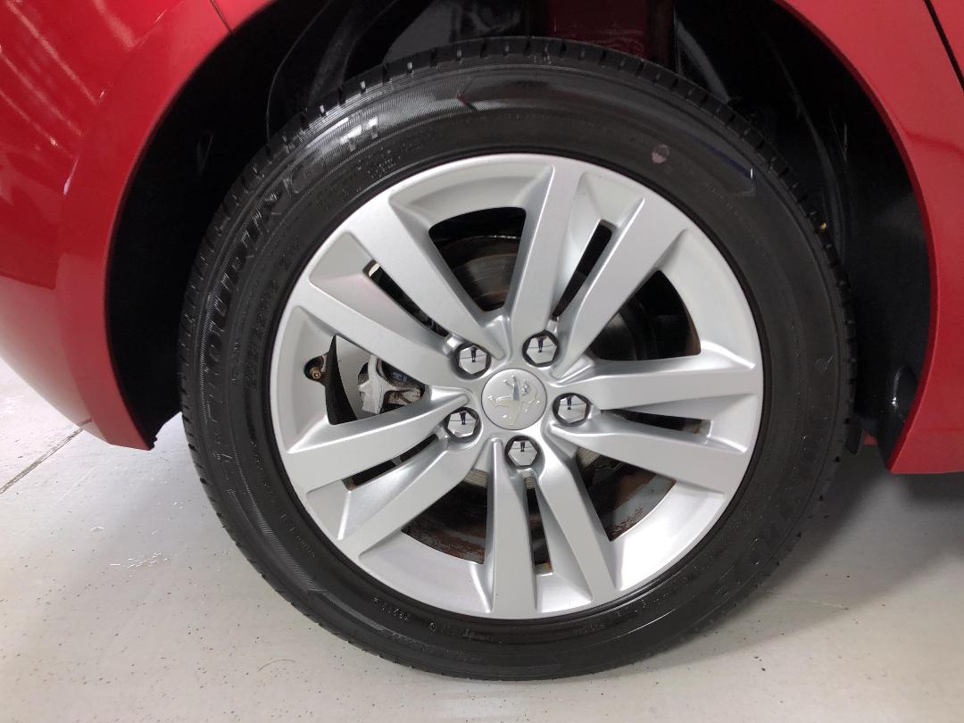 Photo '12' of Peugeot 308