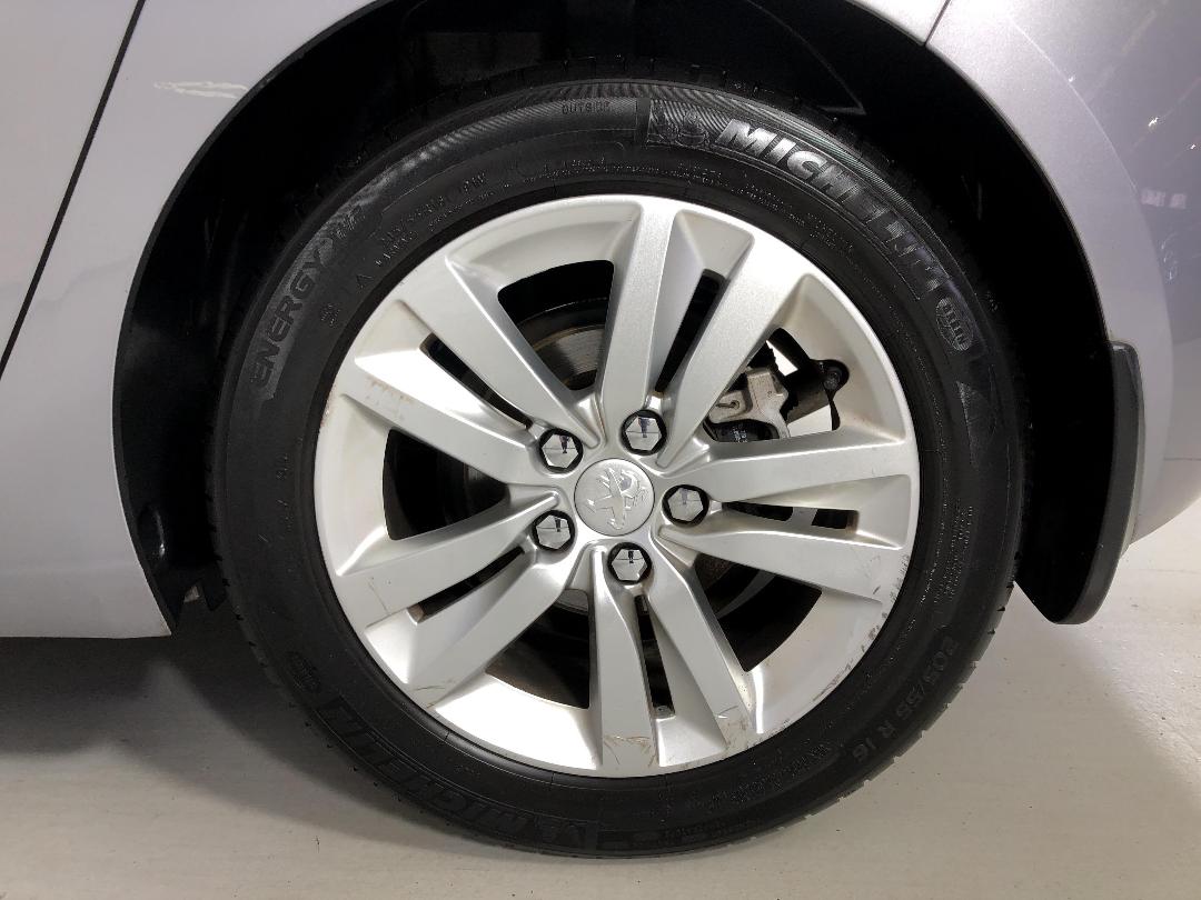 Photo '11' of Peugeot 308