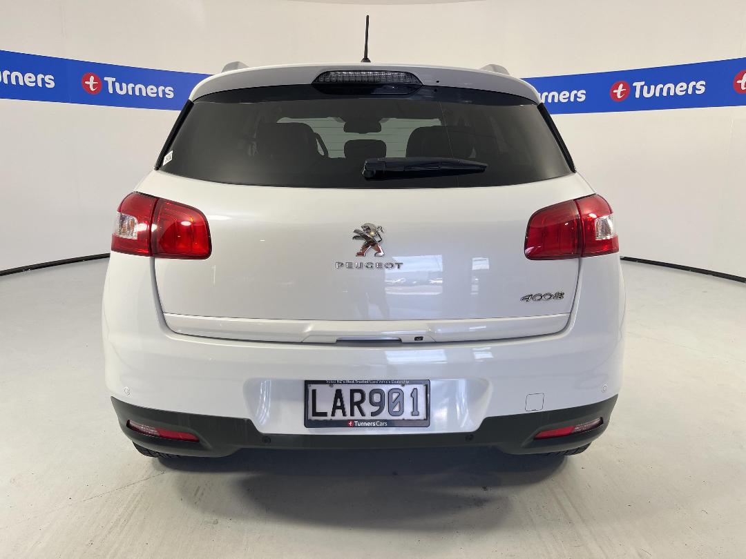 Photo '6' of Peugeot 4008