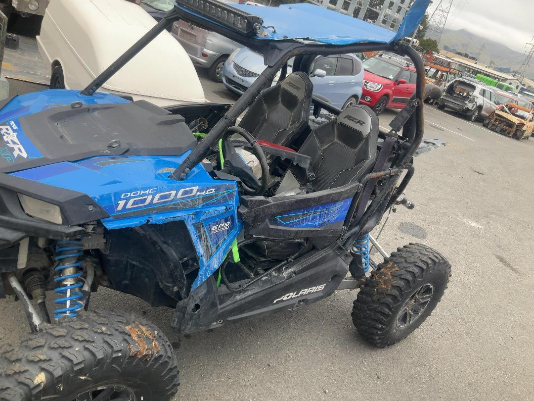 Photo '4' of Polaris XP1000 RVR