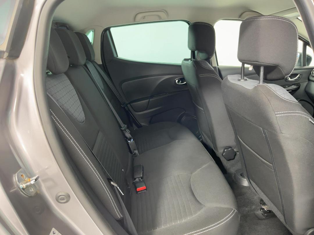 Photo '20' of Renault Lutecia Photo '20' of Renault Lutecia