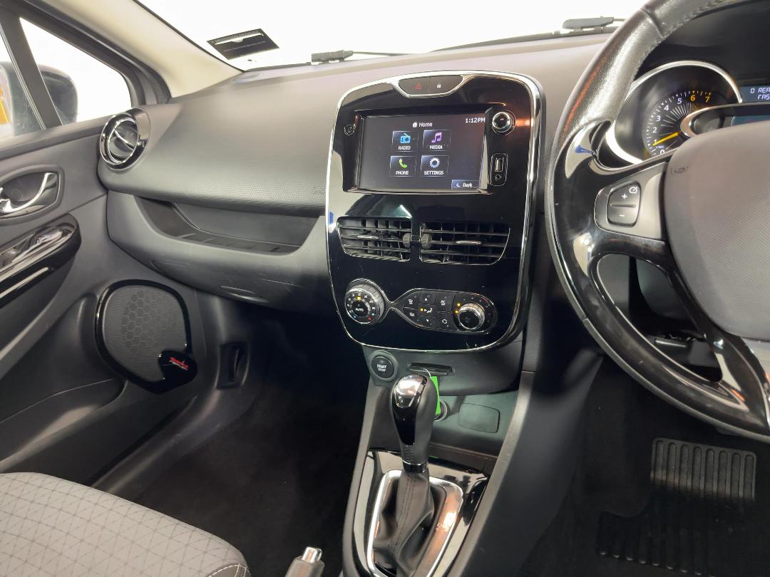 Photo '18' of Renault Lutecia Photo '18' of Renault Lutecia