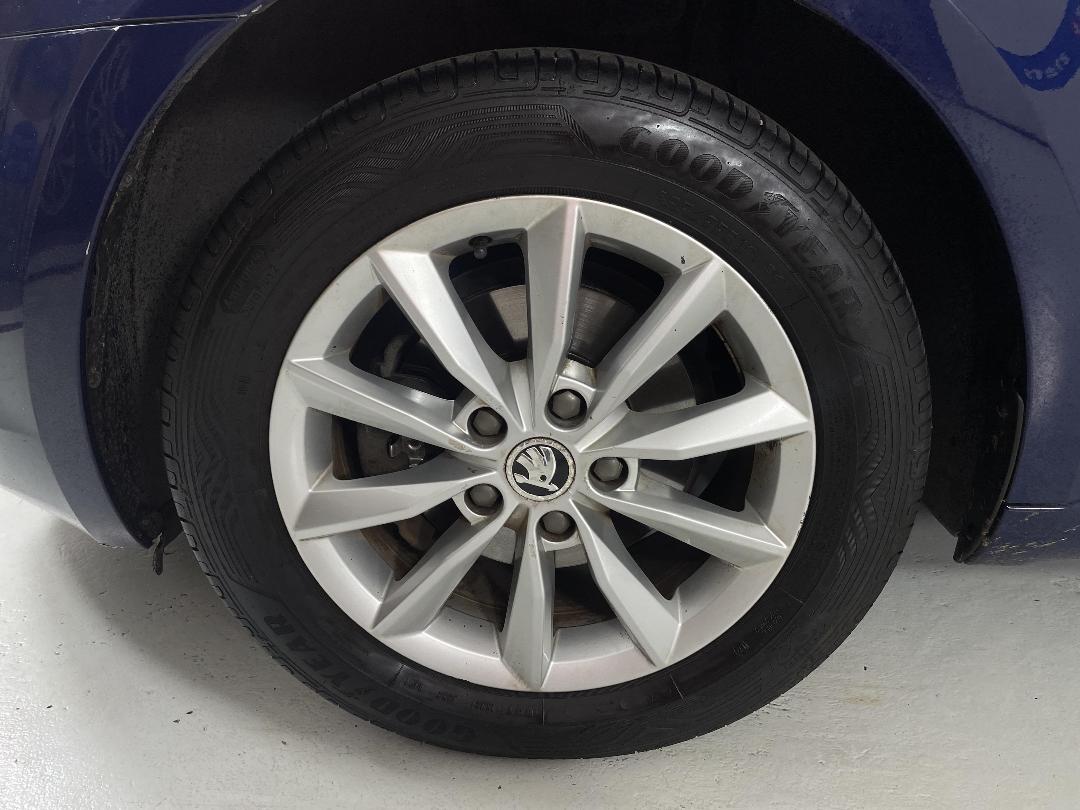 Photo '10' of Skoda Octavia