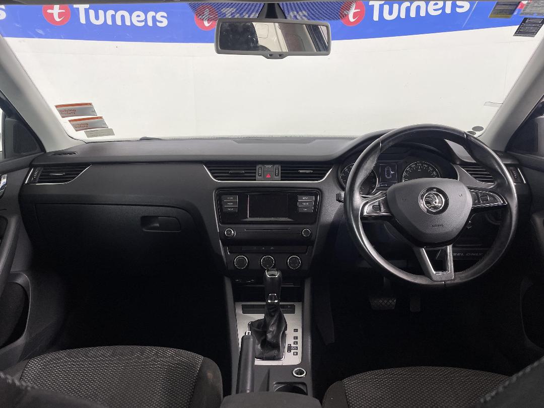 Photo '17' of Skoda Octavia