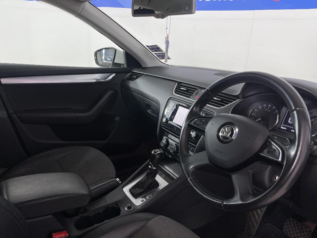 Photo '14' of Skoda Octavia TDI 110KW Style Wago Photo '14' of Skoda Octavia TDI 110KW Style Wago