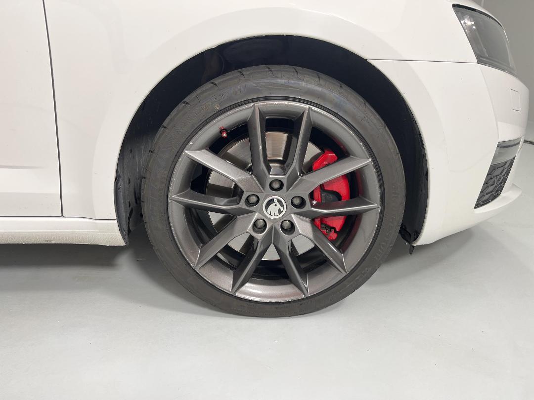 Photo '9' of Skoda Octavia