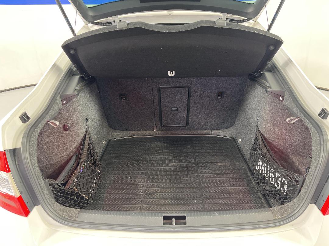 Photo '14' of Skoda Octavia