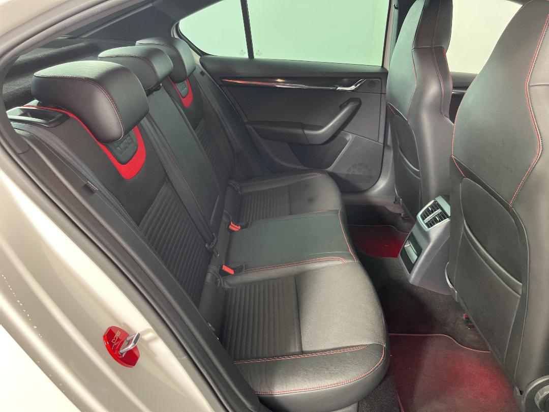 Photo '20' of Skoda Octavia