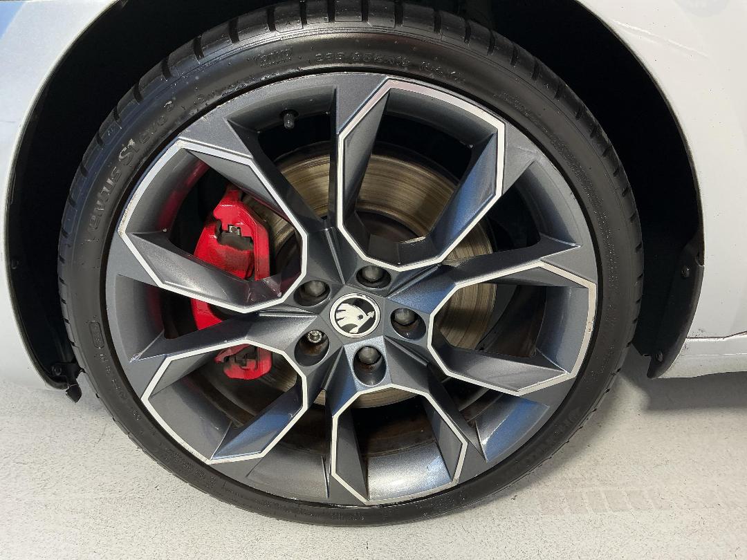 Photo '10' of Skoda Octavia