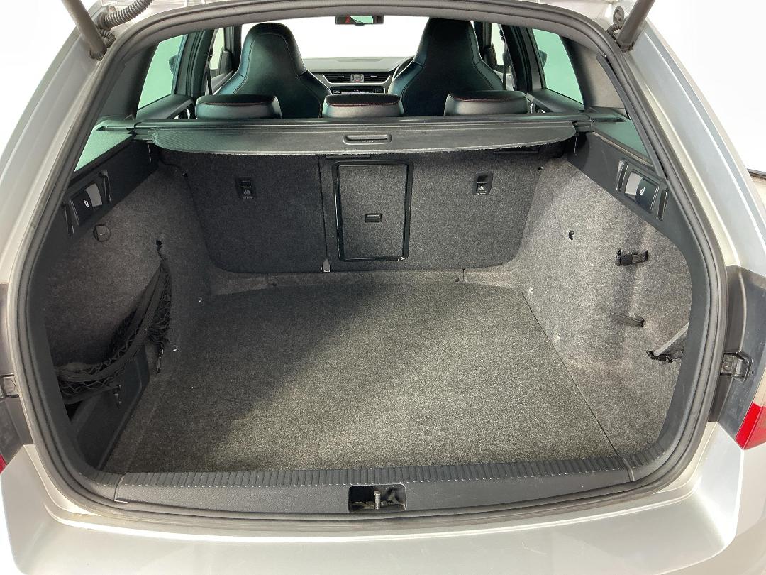 Photo '14' of Skoda Octavia