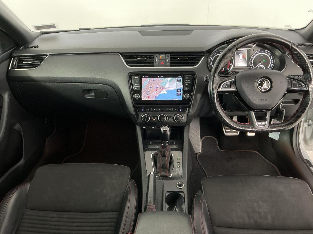 Photo '17' of Skoda Octavia