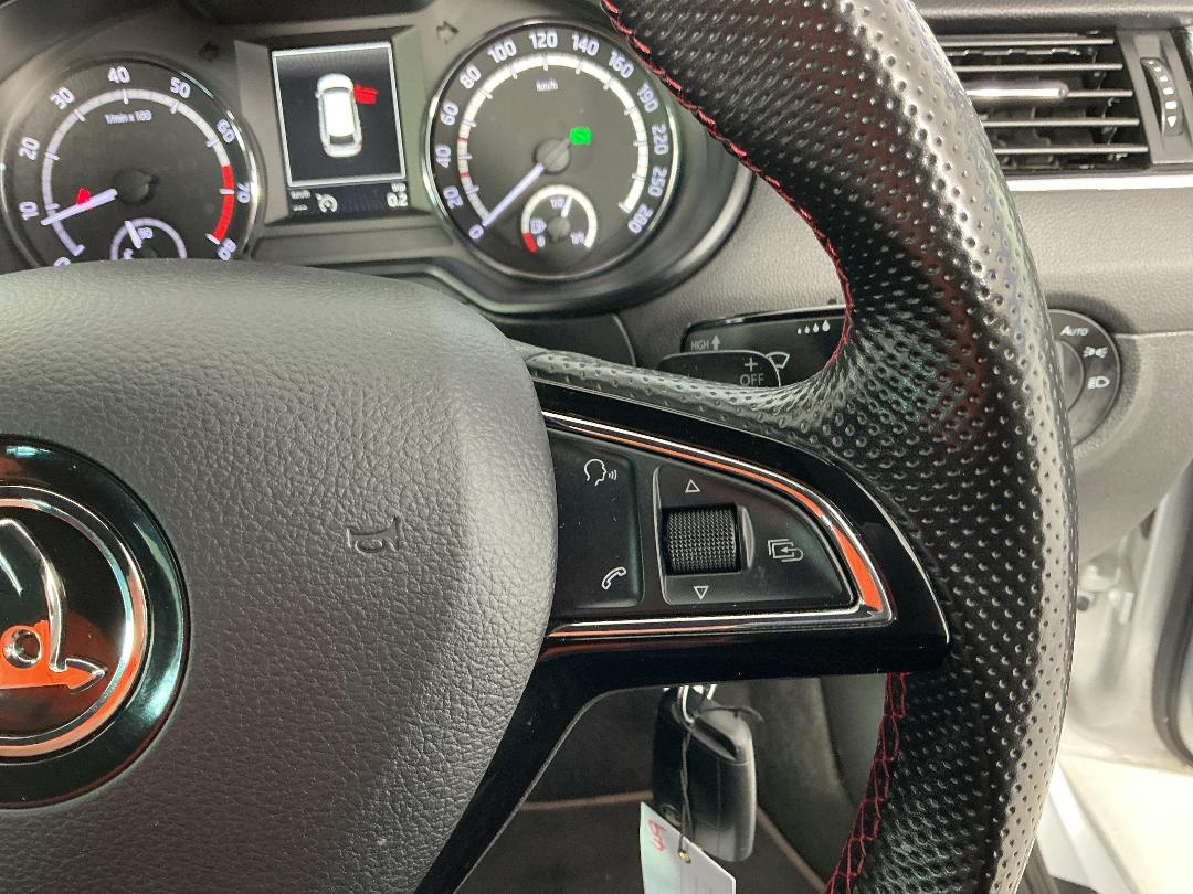 Photo '25' of Skoda Octavia