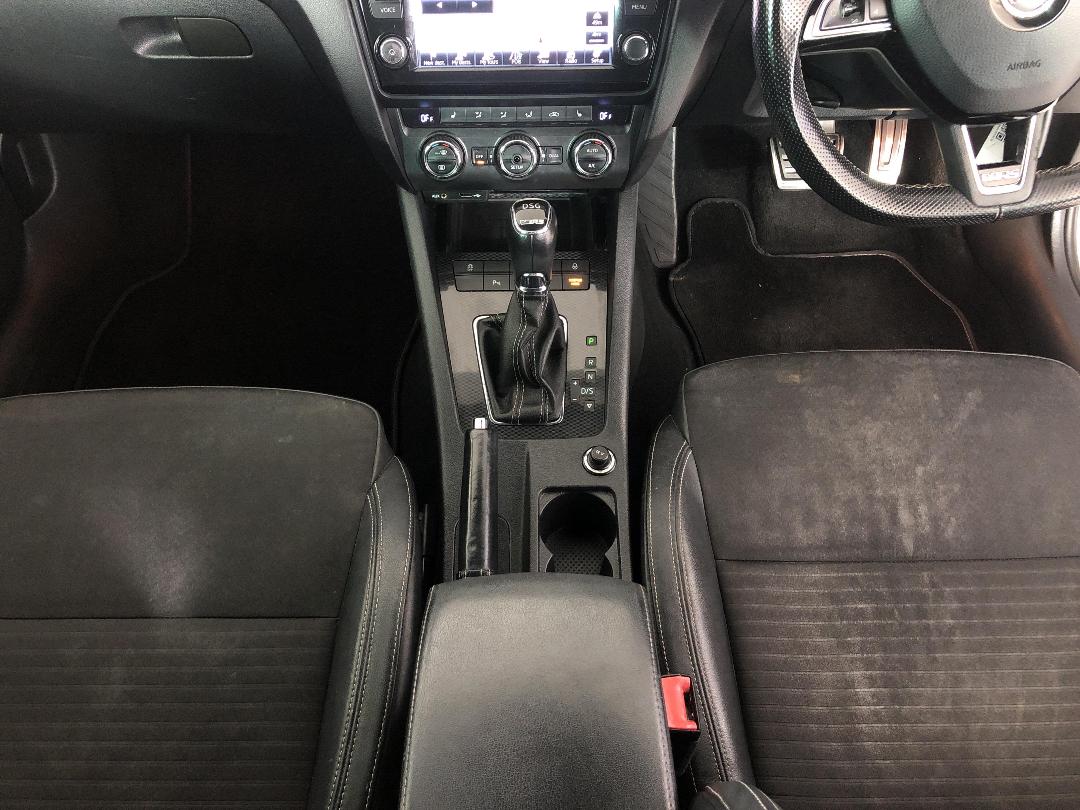 Photo '18' of Skoda Octavia