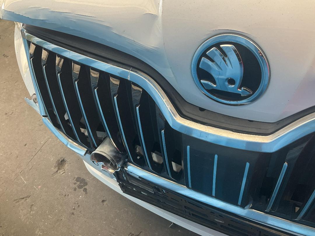 Photo '11' of Skoda Superb TSI 118KW 7DSG SED