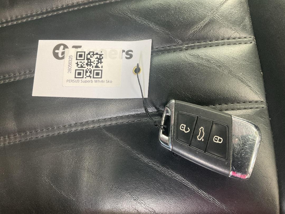 Photo '15' of Skoda Superb TSI 118KW 7DSG SED