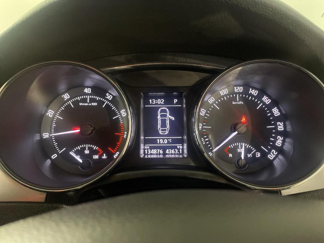 Photo '21' of Skoda Superb