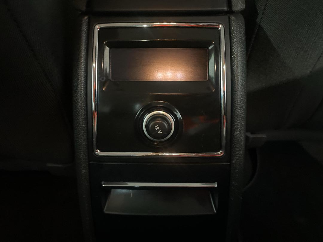 Photo '23' of Skoda Superb