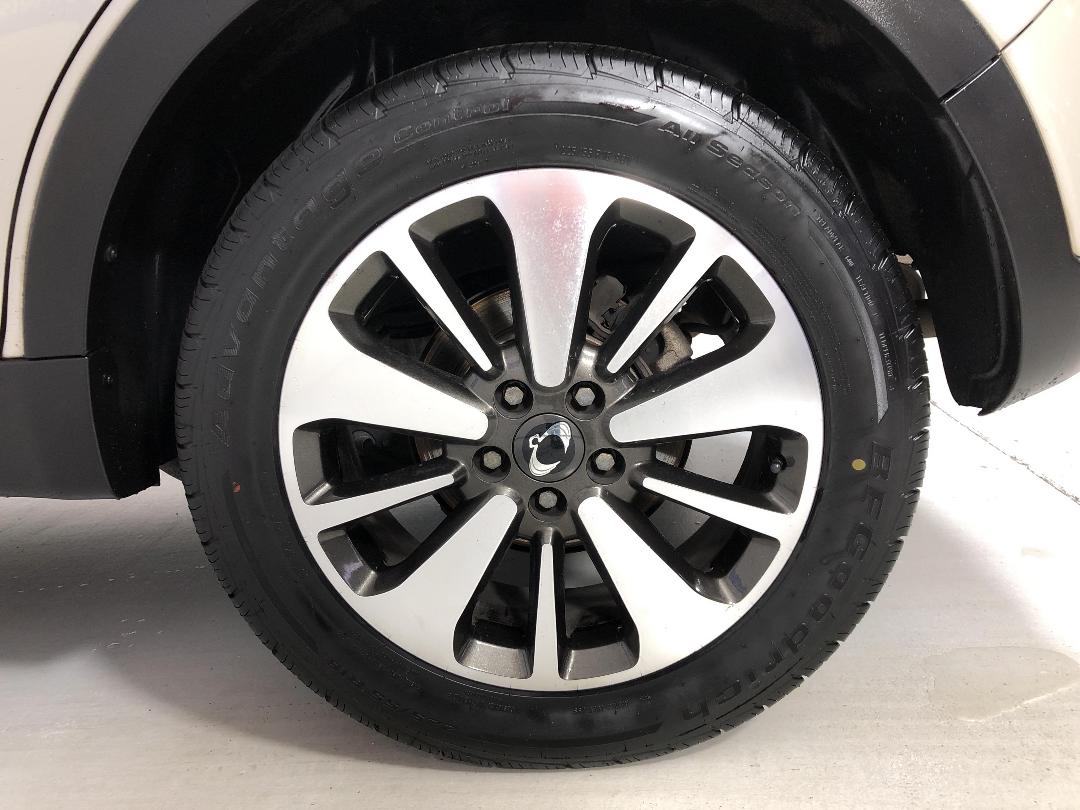 Photo '11' of Ssangyong Korando