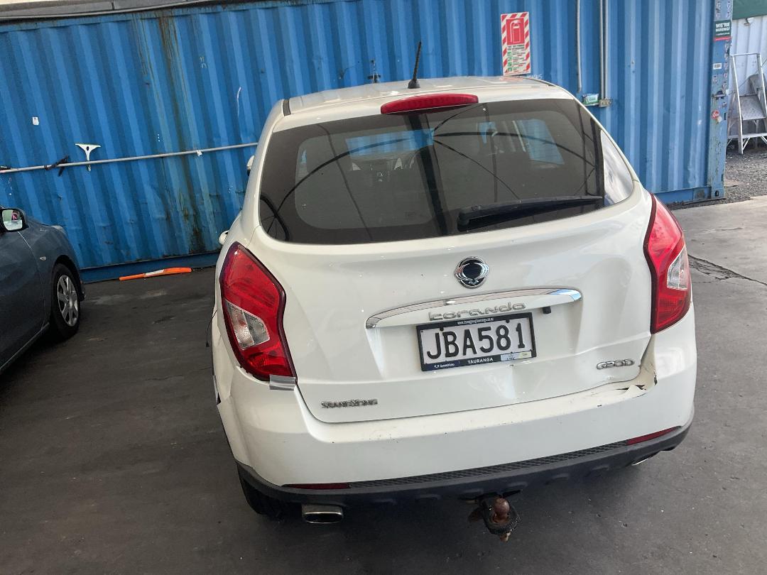 Photo '14' of Ssangyong Korando Sports Petrol MAN 2W Photo '14' of Ssangyong Korando Sports Petrol MAN 2W