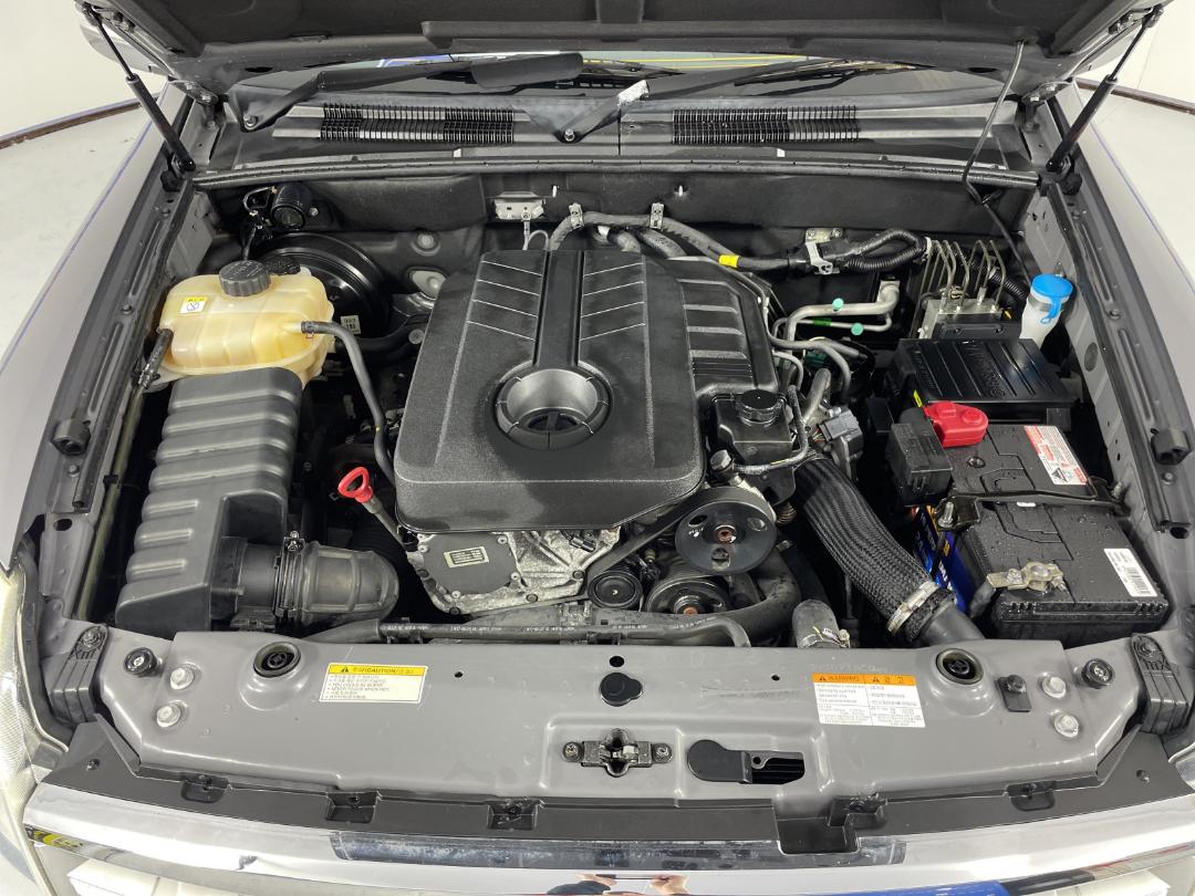 Photo '11' of Ssangyong Rexton Sports 360 Photo '11' of Ssangyong Rexton Sports 360