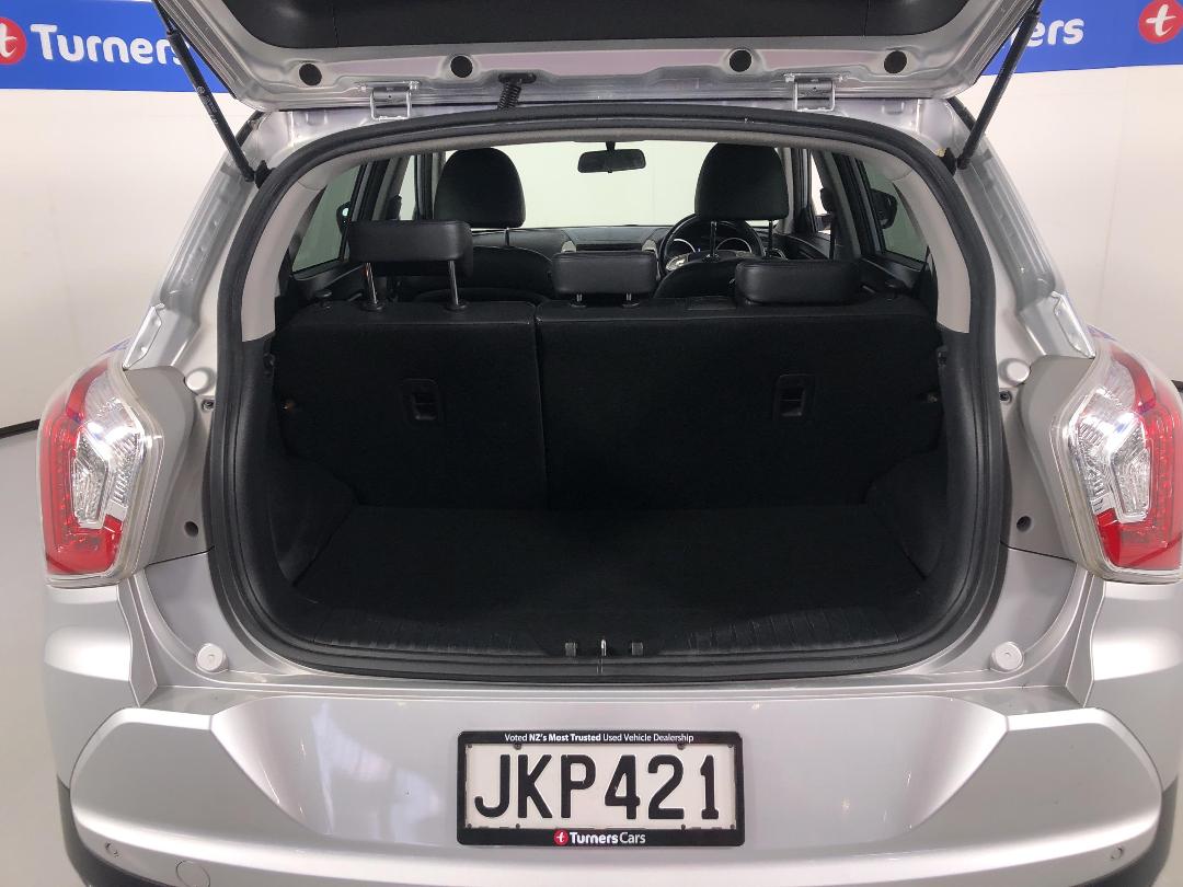 Photo '14' of Ssangyong Tivoli