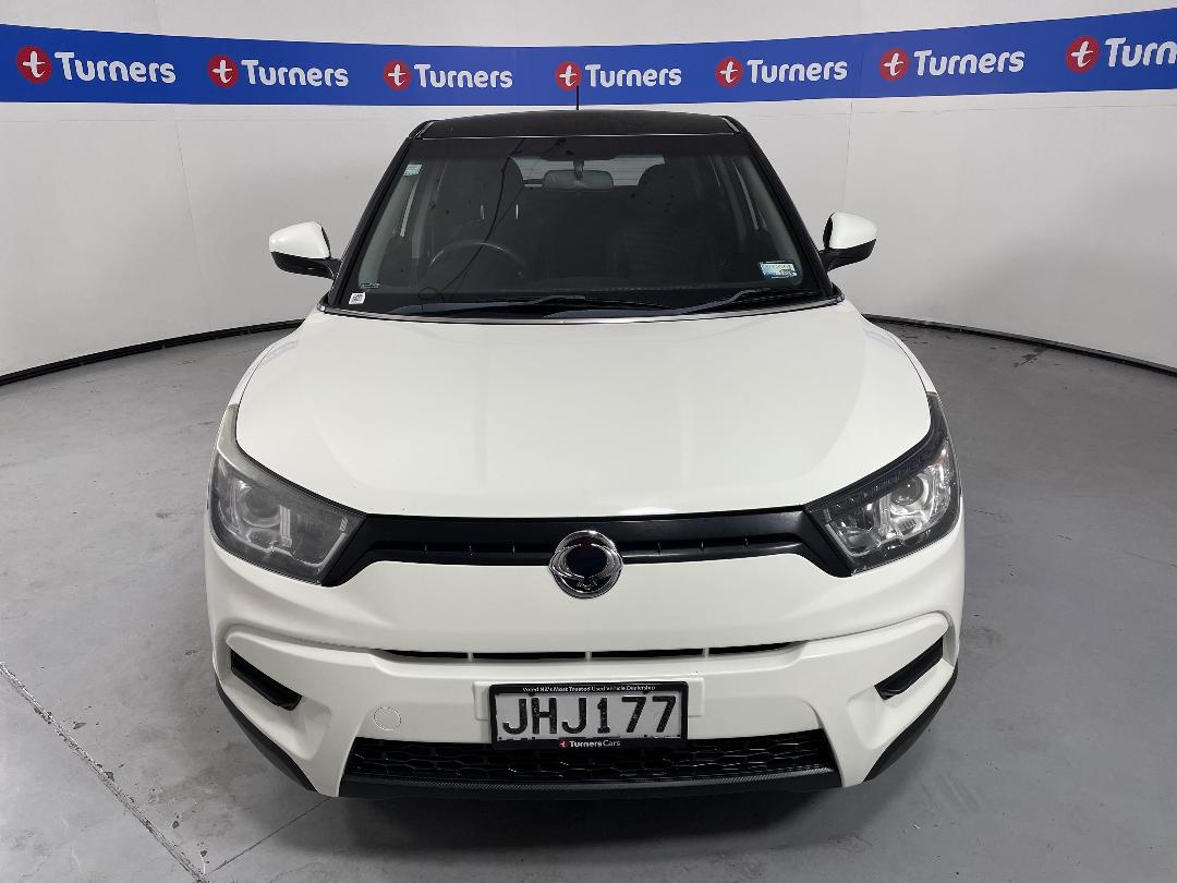 Photo '2' of Ssangyong Tivoli