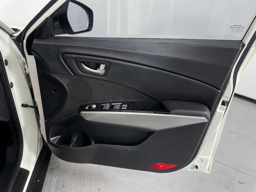 Photo '15' of Ssangyong Tivoli