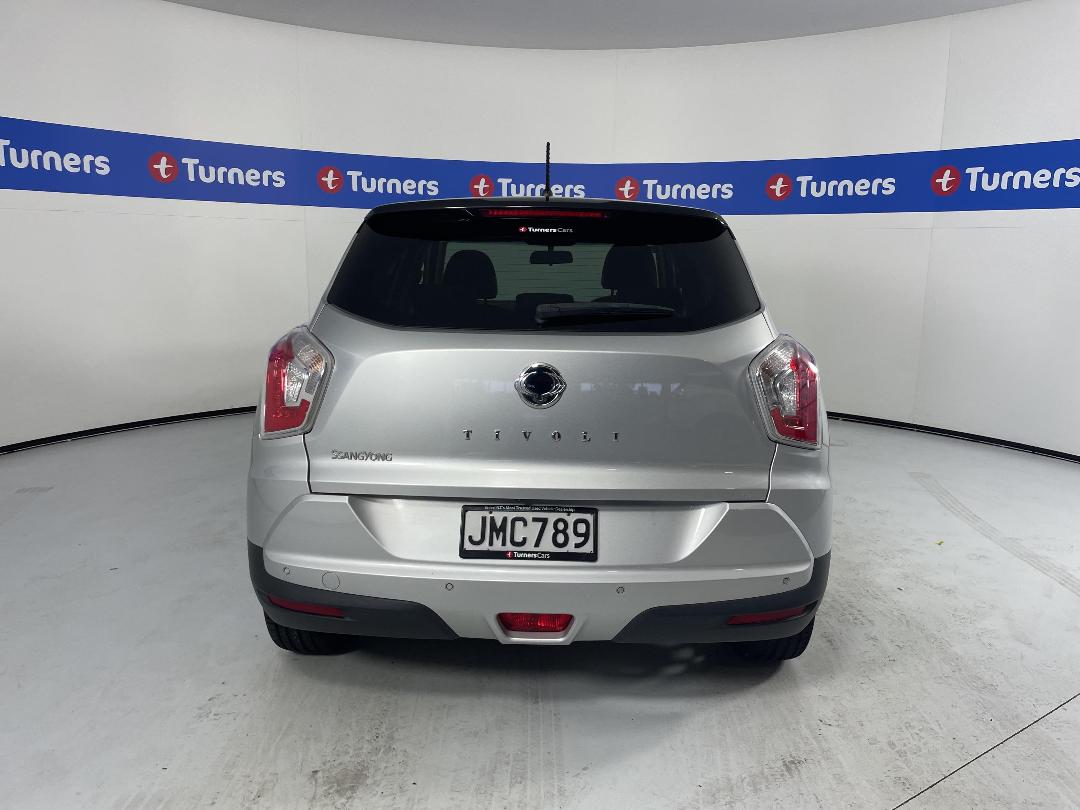 Photo '6' of Ssangyong Tivoli