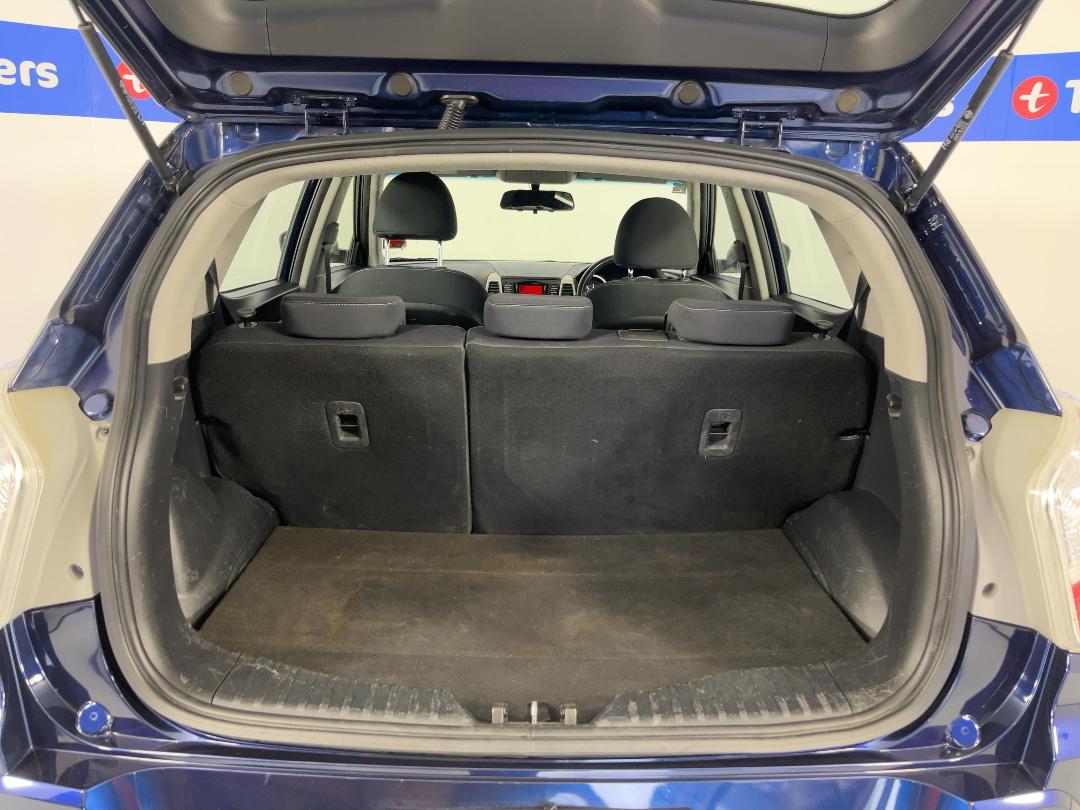 Photo '14' of Ssangyong Tivoli