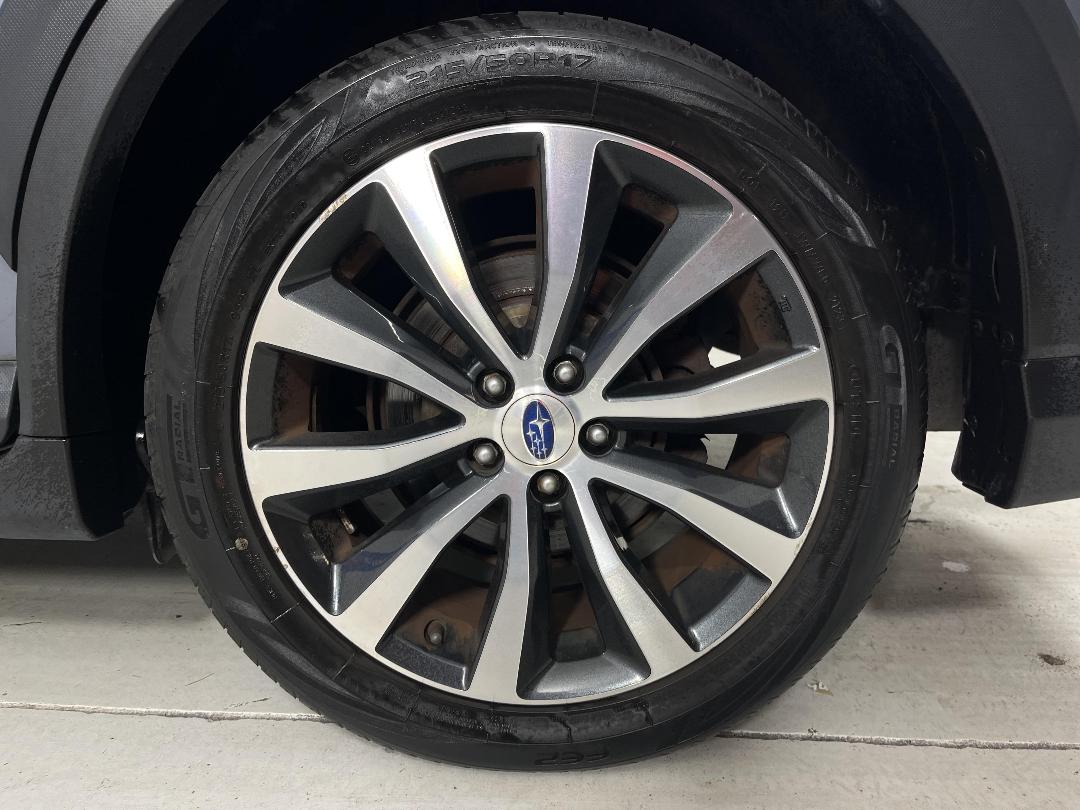 Photo '11' of Subaru Exiga Photo '11' of Subaru Exiga