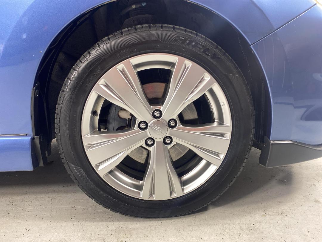 Photo '9' of Subaru Exiga