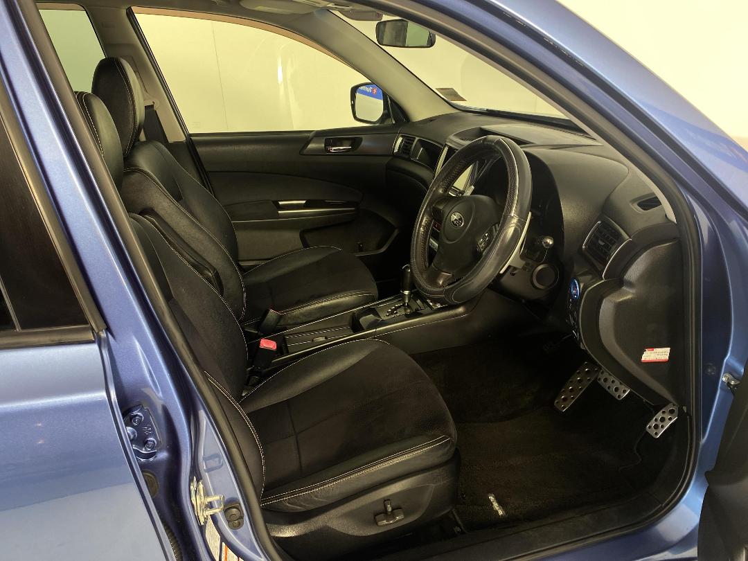 Photo '16' of Subaru Exiga